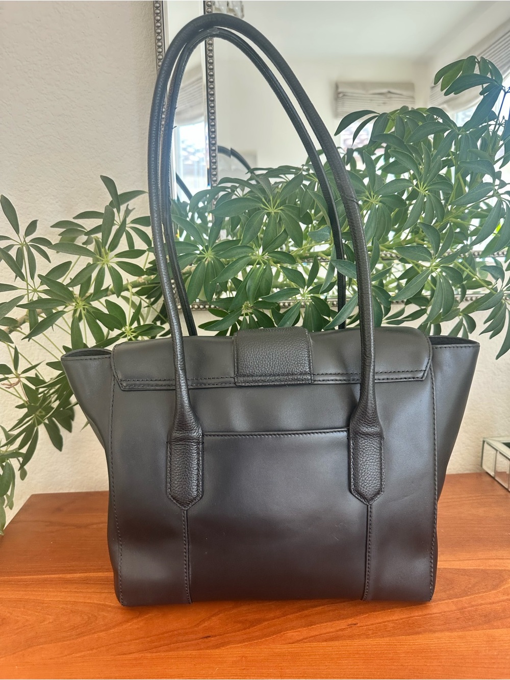 Radley London Palace Street Large Leather Tote Bag | Black Work Purse - Picture 5 of 10